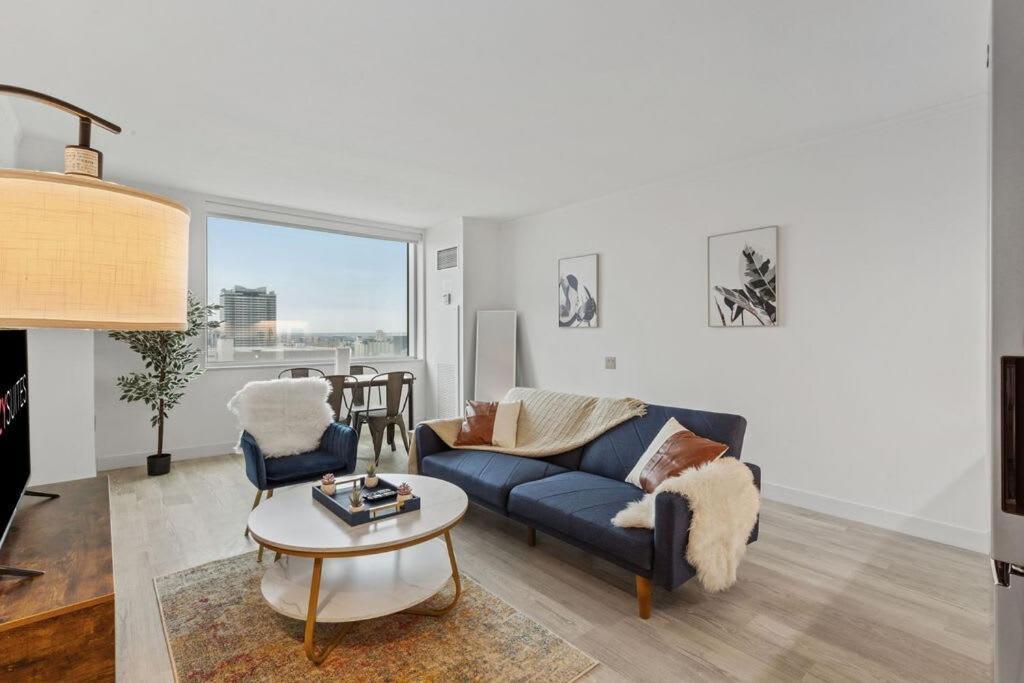 Two Separate Stylish Cozysuites On The Boardwalk Apartment Atlantic City