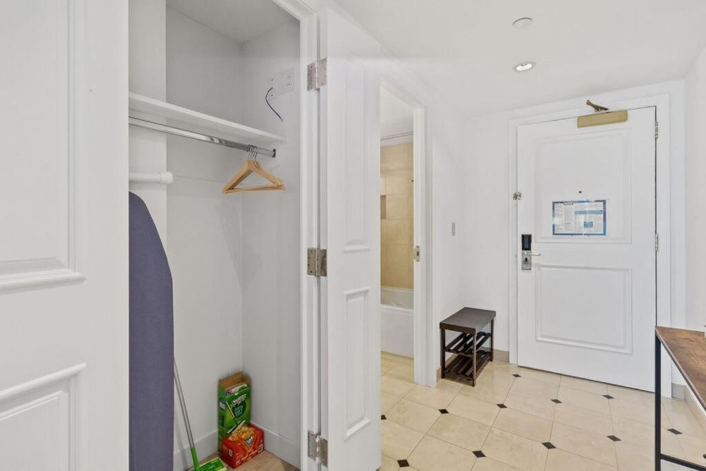 Two Separate Stylish Cozysuites On The Boardwalk Apartment *